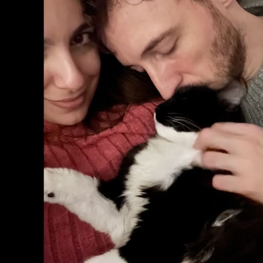 Profile image for pet sitters Antonella & Gaston