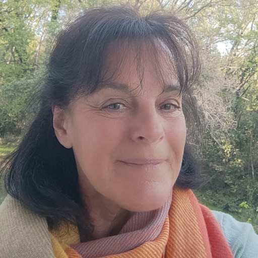 Profile image for pet sitter Denise