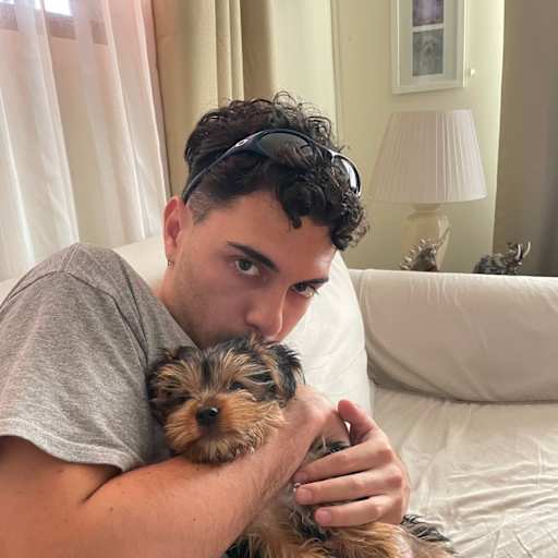 Profile image for pet sitters Max & Natalia