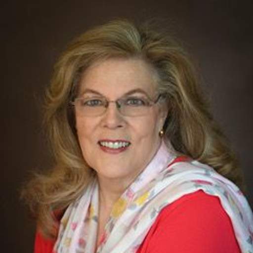 Profile image for pet sitter Loretta