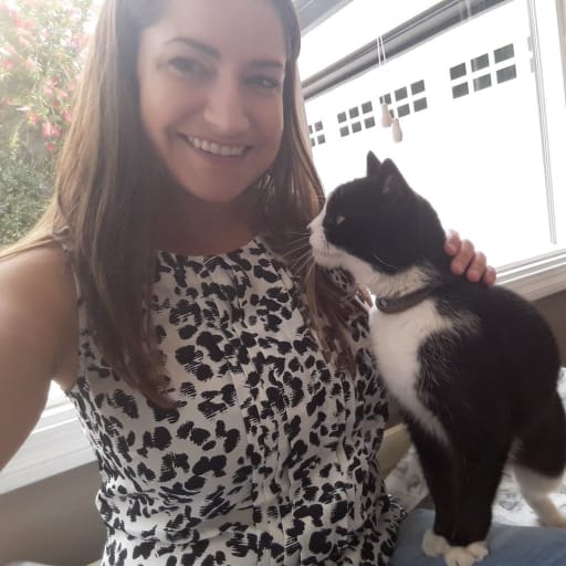 Profile image for pet sitter Elise Marie