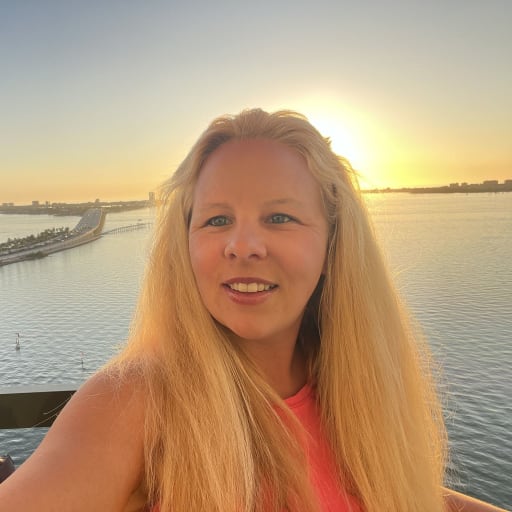 Profile image for pet sitter Kari Fjugstad