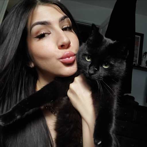 Profile image for pet sitters Carissa & Ozan