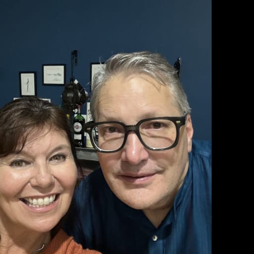 Profile image for pet sitters Julie & Rob