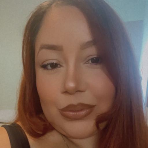 Profile image for pet sitter Connie