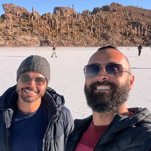 Profile image for pet sitters João & Edmilson