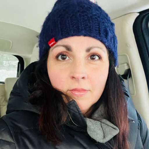 Profile image for pet sitter Suzy