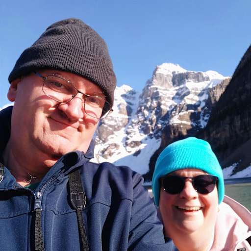 Profile image for pet sitters David & Cheryl