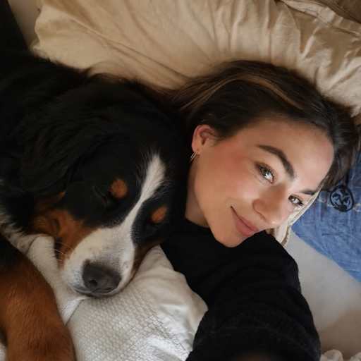 Profile image for pet sitter Wendy