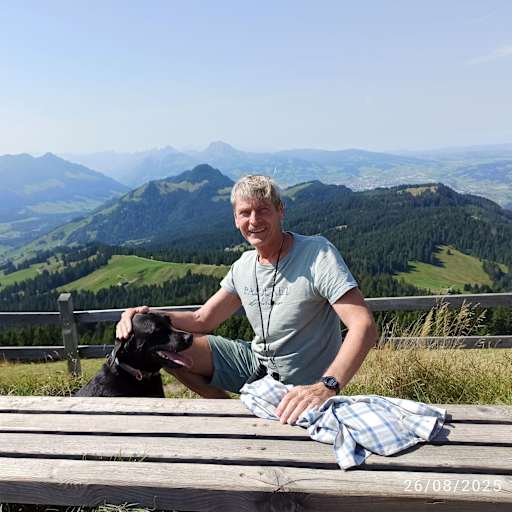 Profile image for pet sitters Jörg & Sylvie