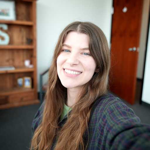 Profile image for pet sitter Sarah