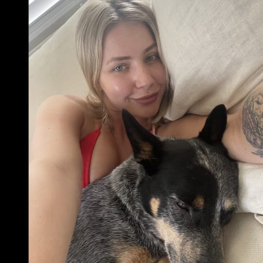 Profile image for pet sitter Poppy