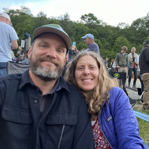 Profile image for pet sitters Allison & Bradley