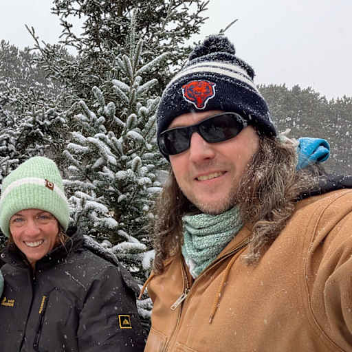 Profile image for pet sitters Robin & Carl