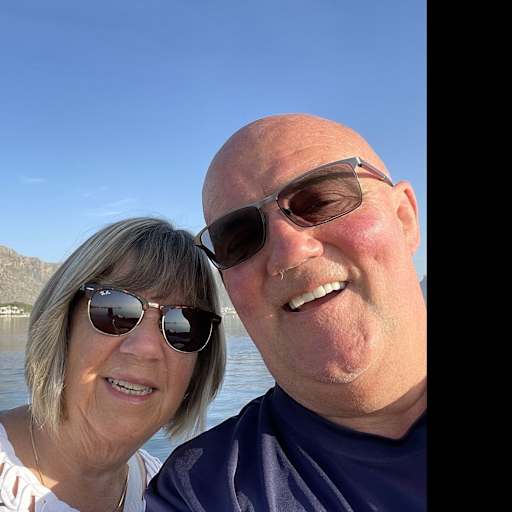 Profile image for pet sitters Richard & Susan