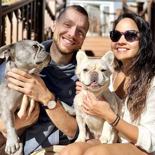 Profile image for pet sitters Lena & Alexander