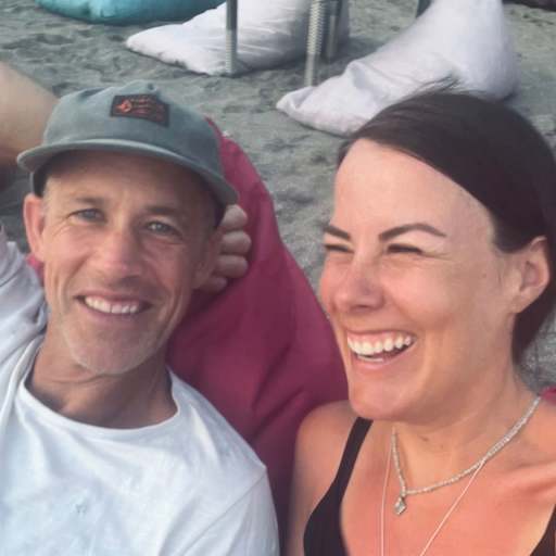 Profile image for pet sitters Alicia & Chris