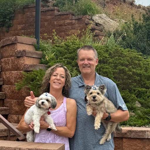 Profile image for pet sitters Daniel & Dana
