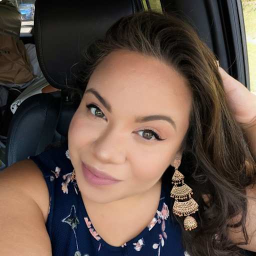 Profile image for pet sitters Cynthia & Erick