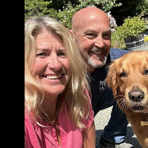 Profile image for pet sitters Julie & Dan