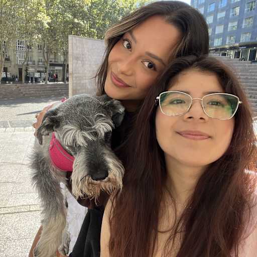 Profile image for pet sitters abigail & Melany