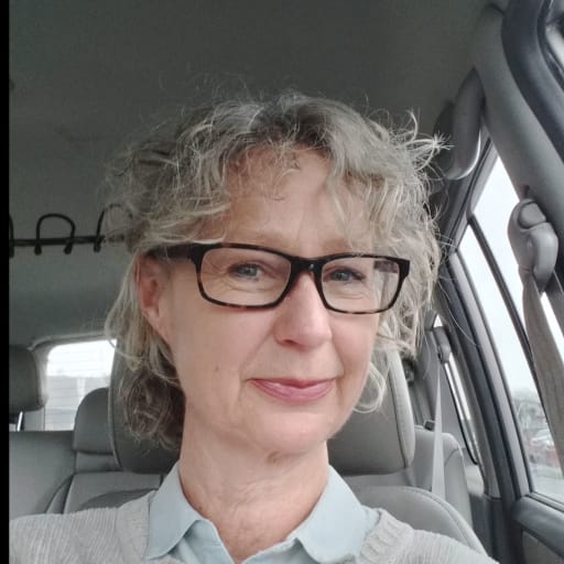 Profile image for pet sitter Claire