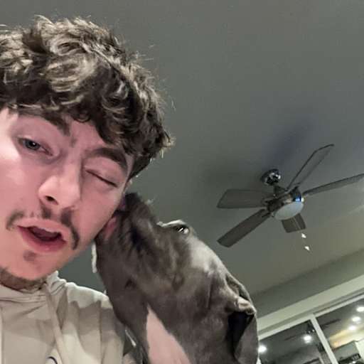 Profile image for pet sitter Brenden