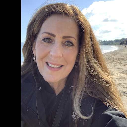 Profile image for pet sitter Tracy