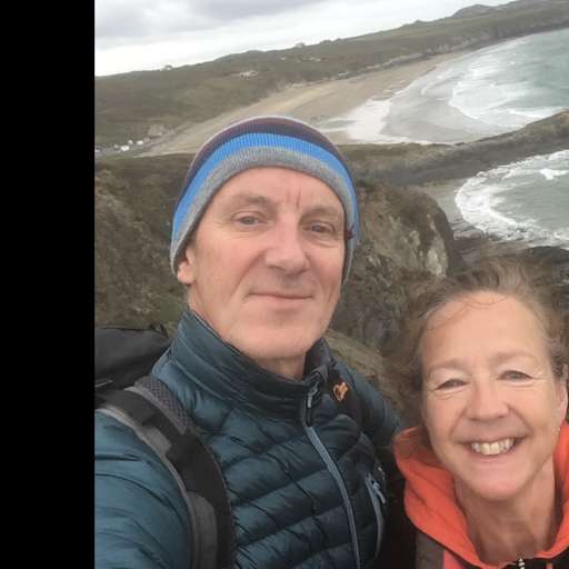 Profile image for pet sitters Karen & Andrew