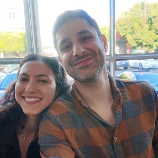 Profile image for pet sitters Ahmed & Amira