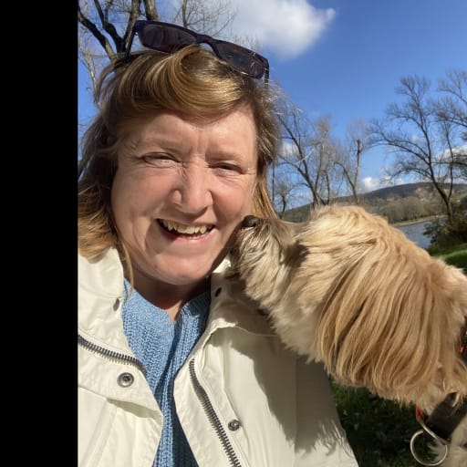 Profile image for pet sitter Charlotte
