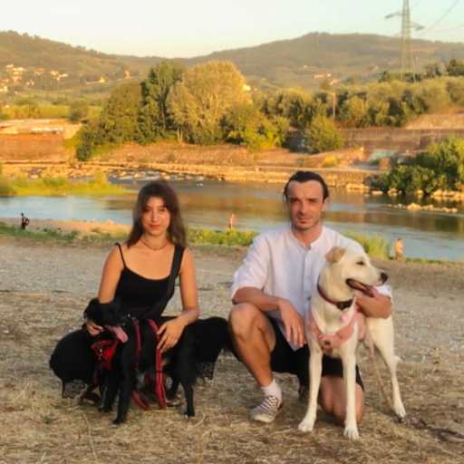 Profile image for pet sitters Elena & Adam