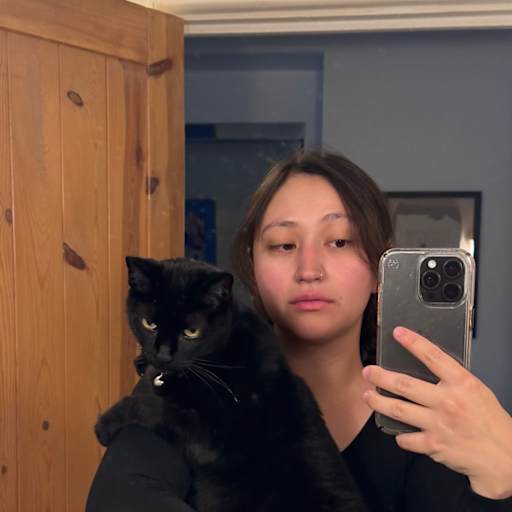 Profile image for pet sitter Yasmine