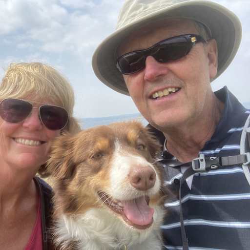 Profile image for pet sitters Ali & Tim