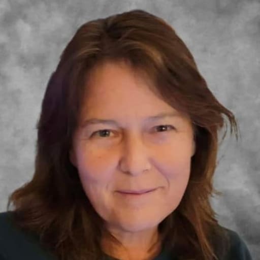 Profile image for pet sitter Theresa