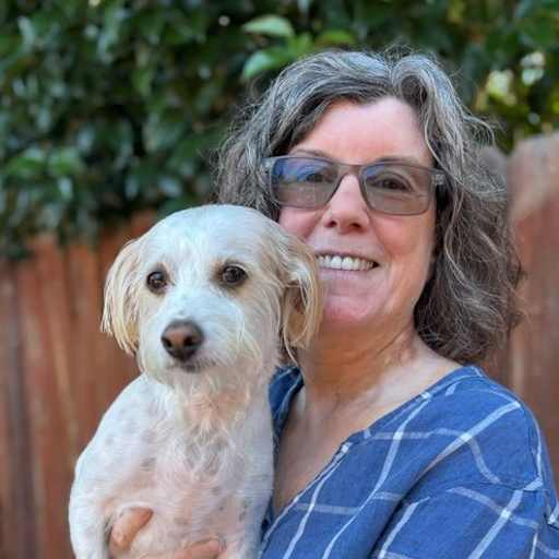 Profile image for pet sitter Holly