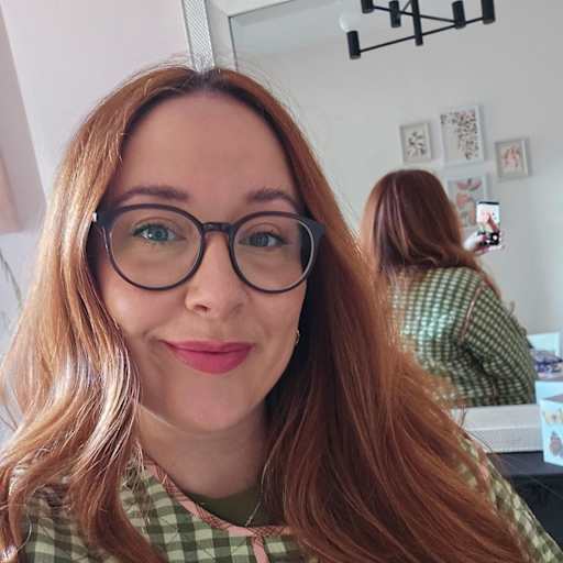 Profile image for pet sitter Harriet