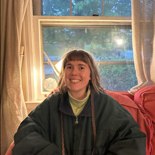 Profile image for pet sitter Apollonia