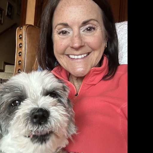 Profile image for pet sitter Maureen