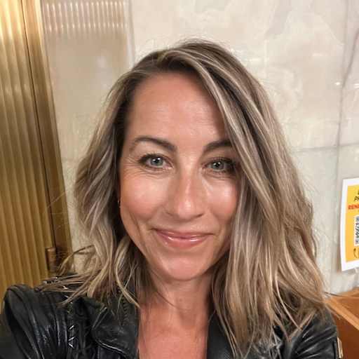 Profile image for pet sitter Cat