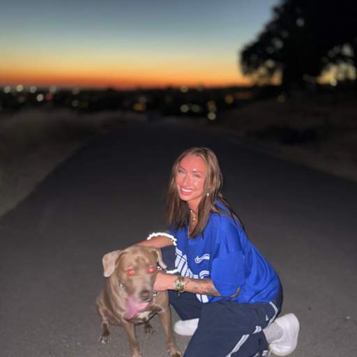 Profile image for pet sitter Gabrielle