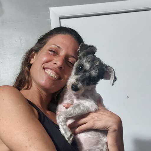 Profile image for pet sitter Ella