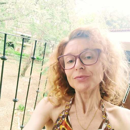Profile image for pet sitter Raquel