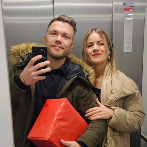 Profile image for pet sitters Nick & Susi