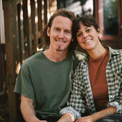 Profile image for pet sitters Bee & Skyler 