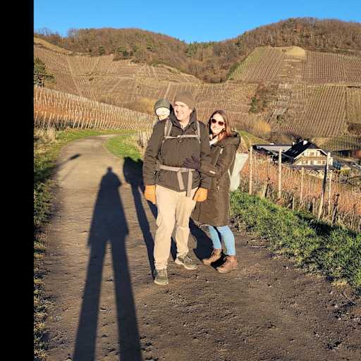 Profile image for pet sitters Julia & Florian