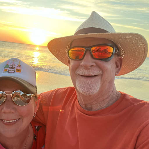 Profile image for pet sitters Earl & Shelly