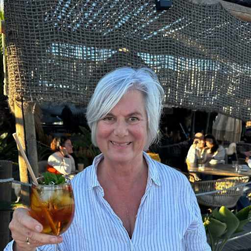 Profile image for pet sitter Monica