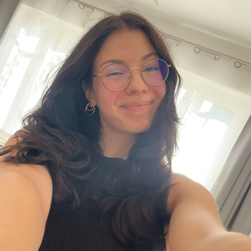 Profile image for pet sitter Viviana