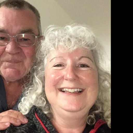 Profile image for pet sitters Jane & Martin 